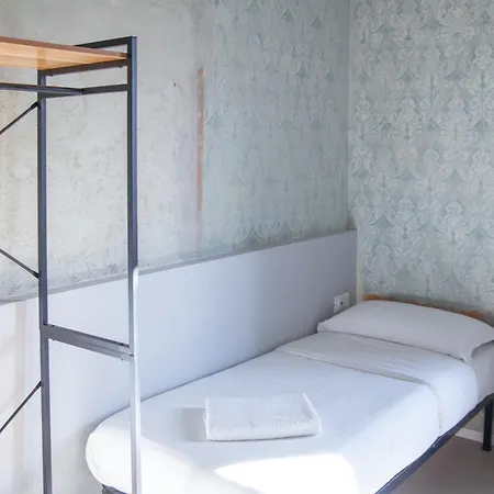 Guest house Aretium